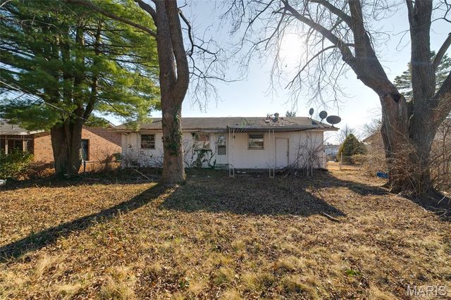 4377 Varano Drive, St Louis, MO 63033