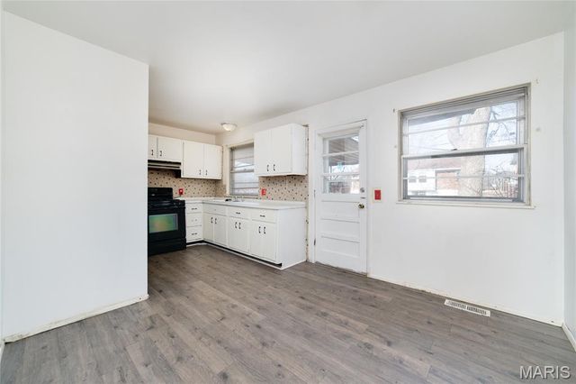 4377 Varano Drive, St Louis, MO 63033