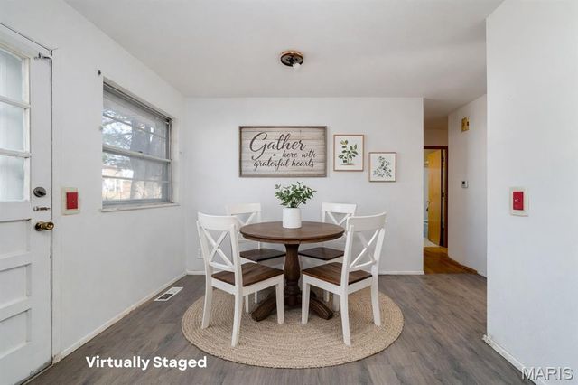 4377 Varano Drive, St Louis, MO 63033