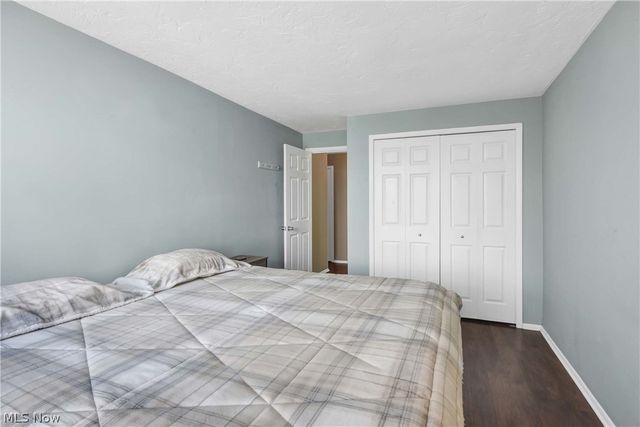 12900 Lake Avenue 427, Lakewood, OH 44107