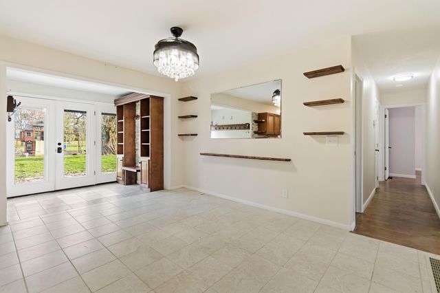 132 Horseshoe Drive, Somerset, KY 42501