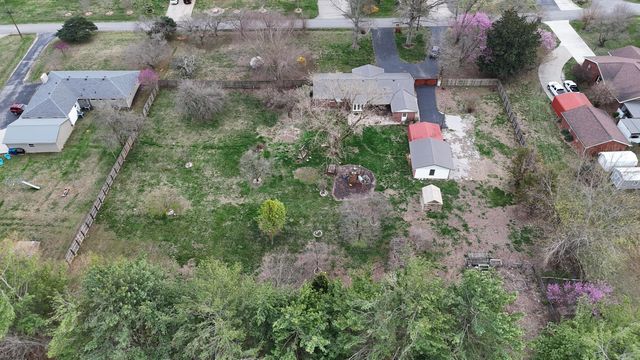 132 Horseshoe Drive, Somerset, KY 42501