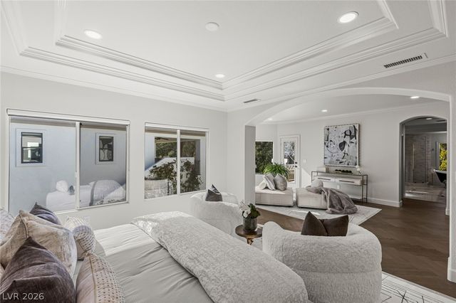 9049 Waterfield Court, Las Vegas, NV 89134