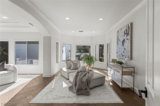 9049 Waterfield Court, Las Vegas, NV 89134