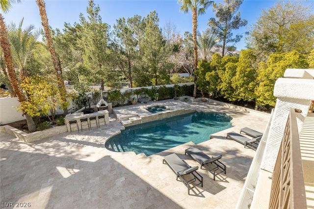 9049 Waterfield Court, Las Vegas, NV 89134