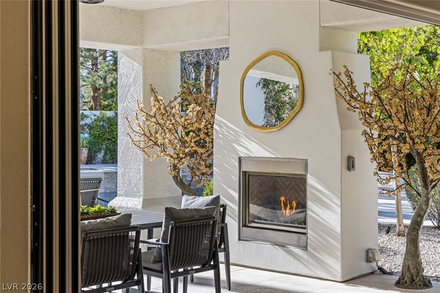 9049 Waterfield Court, Las Vegas, NV 89134