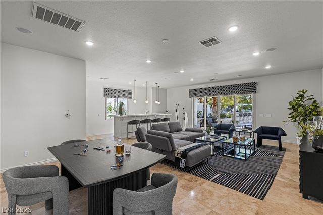 9049 Waterfield Court, Las Vegas, NV 89134