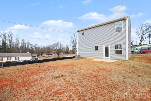 1729 Cloaninger Avenue, Statesville, NC 28625