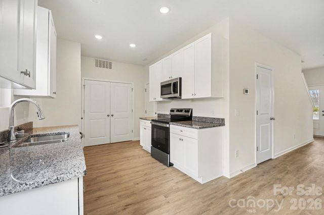 1729 Cloaninger Avenue, Statesville, NC 28625