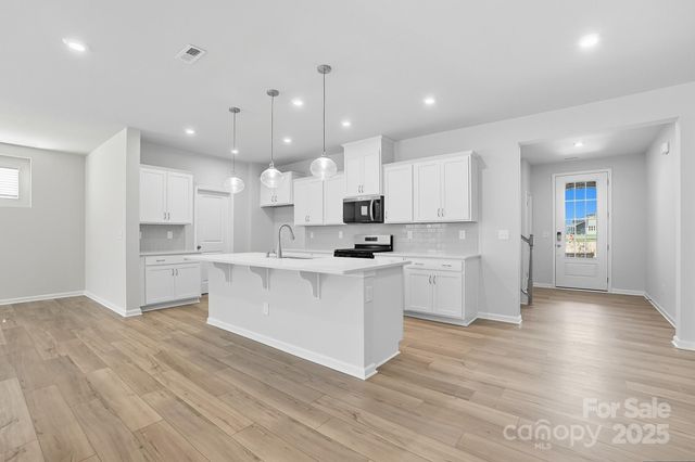 1606 Honey Trail, Monroe, NC 28112