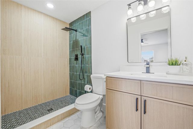 6228 S ADELIA AVENUE, Tampa, FL 33616