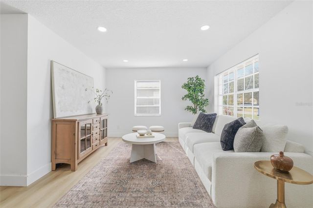 6228 S ADELIA AVENUE, Tampa, FL 33616