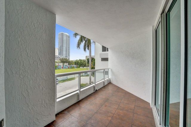 401 SW 4th Avenue 203, Fort Lauderdale, FL 33315