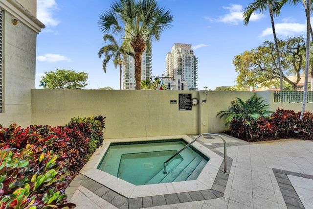 401 SW 4th Avenue 203, Fort Lauderdale, FL 33315