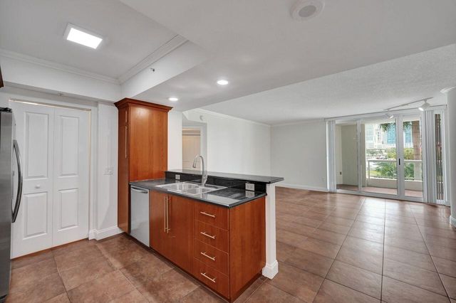 401 SW 4th Avenue 203, Fort Lauderdale, FL 33315