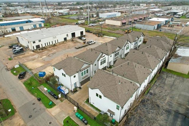 5714 Gardendale Drive, Houston, TX 77092