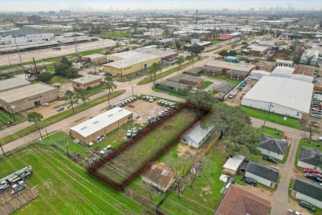 5714 Gardendale Drive, Houston, TX 77092