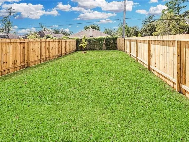 9314 Sundown Drive A, Houston, TX 77016