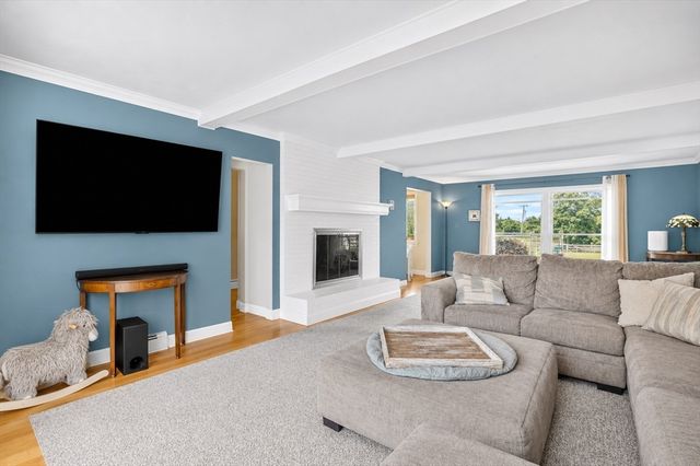 258 Main Rd, Westhampton, MA 01027
