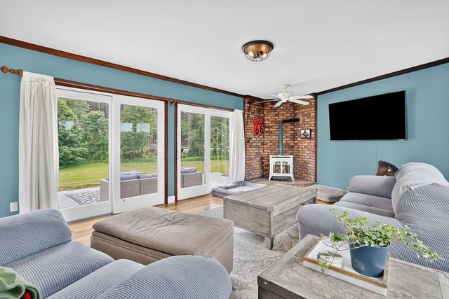 258 Main Rd, Westhampton, MA 01027