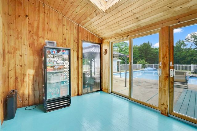 258 Main Rd, Westhampton, MA 01027
