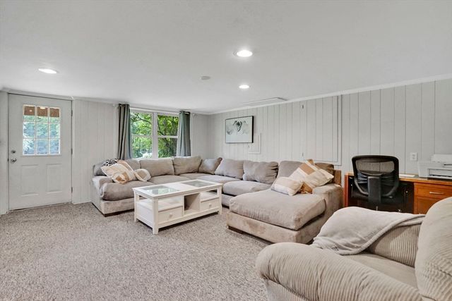 258 Main Rd, Westhampton, MA 01027