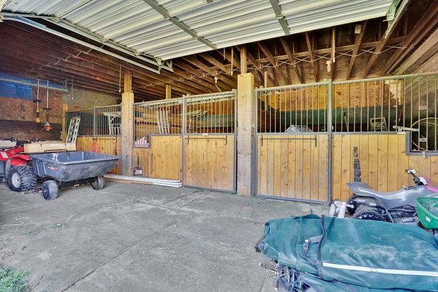 258 Main Rd, Westhampton, MA 01027