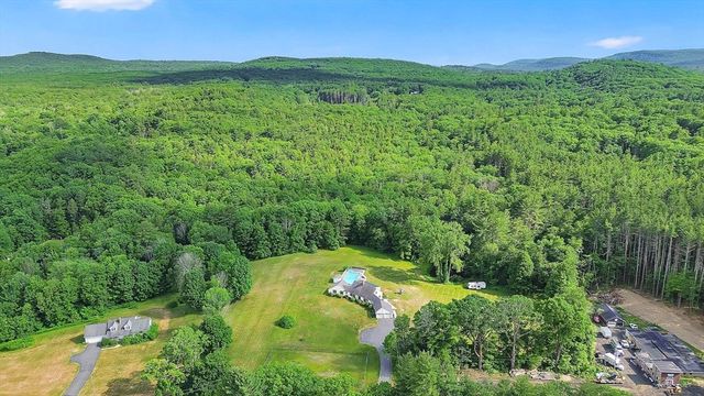 258 Main Rd, Westhampton, MA 01027