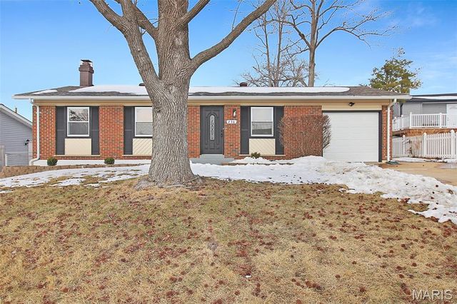 236 Tapestry Drive, Mehlville, MO 63129