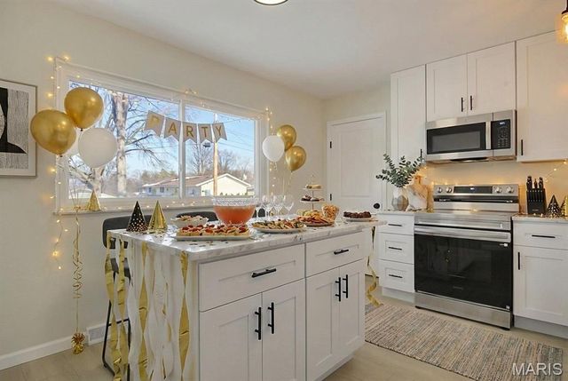 236 Tapestry Drive, Mehlville, MO 63129