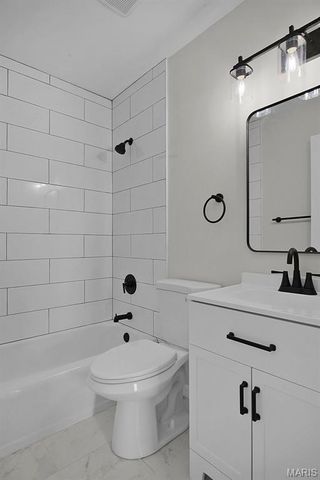 236 Tapestry Drive, Mehlville, MO 63129