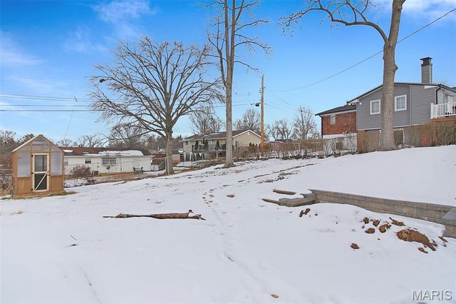 236 Tapestry Drive, Mehlville, MO 63129