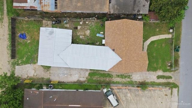 1239 W Ivy Avenue, Alamo, TX 78516