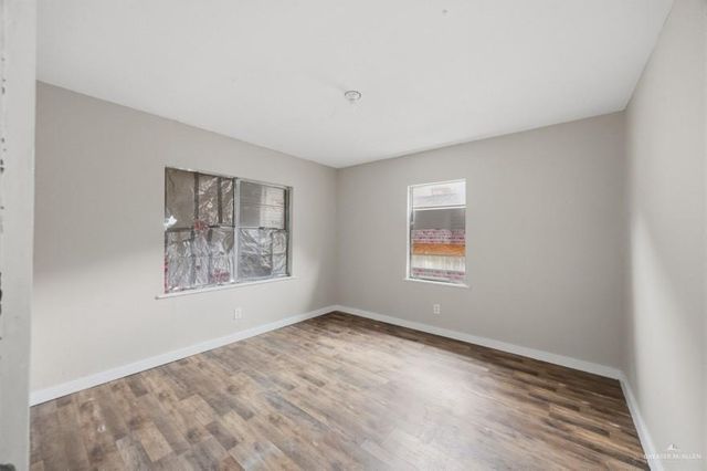 1239 W Ivy Avenue, Alamo, TX 78516