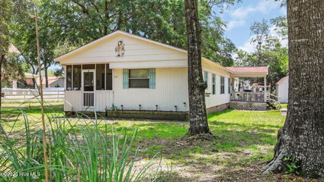 214 Magnolia Drive, Sunset Beach, NC 28468