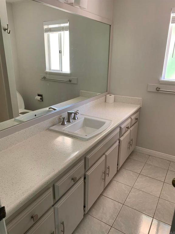 Image 12 of property listing at 12002 Sky View Drive, Valley Center, CA 92082