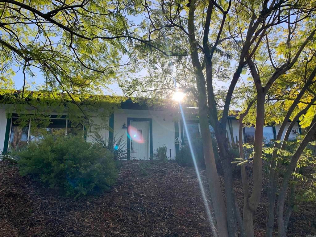 Image 2 of property listing at 12002 Sky View Drive, Valley Center, CA 92082