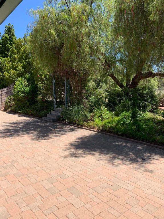 Image 31 of property listing at 12002 Sky View Drive, Valley Center, CA 92082