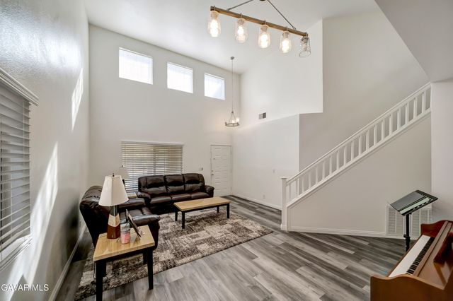 44111 Lotus Court, Lancaster, CA 93536