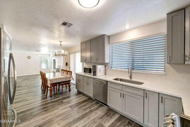 44111 Lotus Court, Lancaster, CA 93536