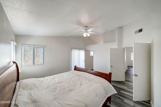 44111 Lotus Court, Lancaster, CA 93536