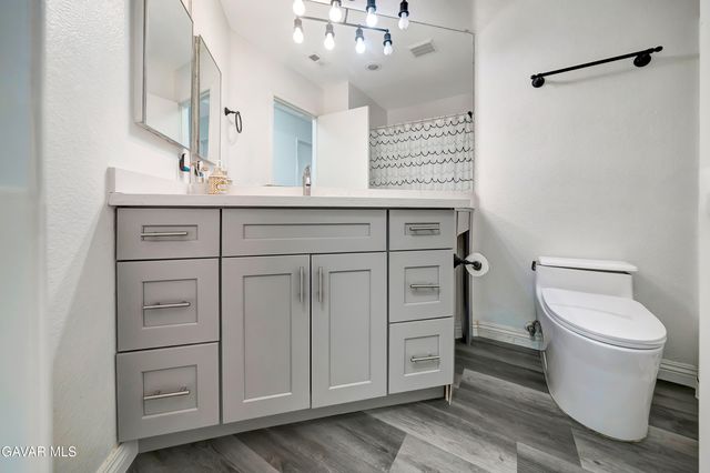 44111 Lotus Court, Lancaster, CA 93536