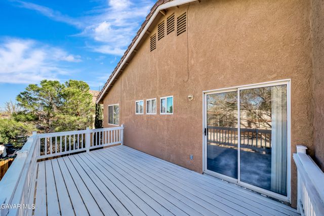 44111 Lotus Court, Lancaster, CA 93536