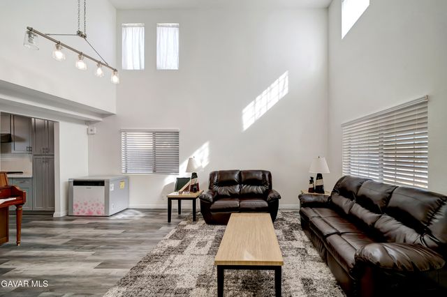 44111 Lotus Court, Lancaster, CA 93536