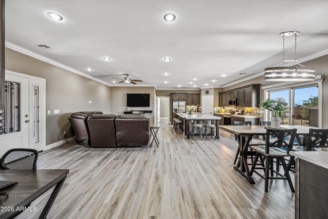 2235 E CODY Street, Apache Junction, AZ 85119