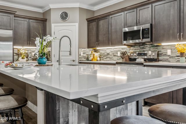 2235 E CODY Street, Apache Junction, AZ 85119