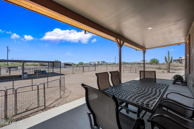 2235 E CODY Street, Apache Junction, AZ 85119