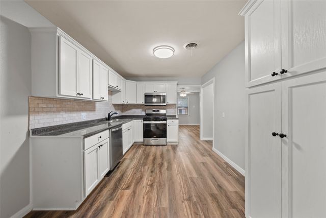 3501 Bagby Avenue, Waco, TX 76711