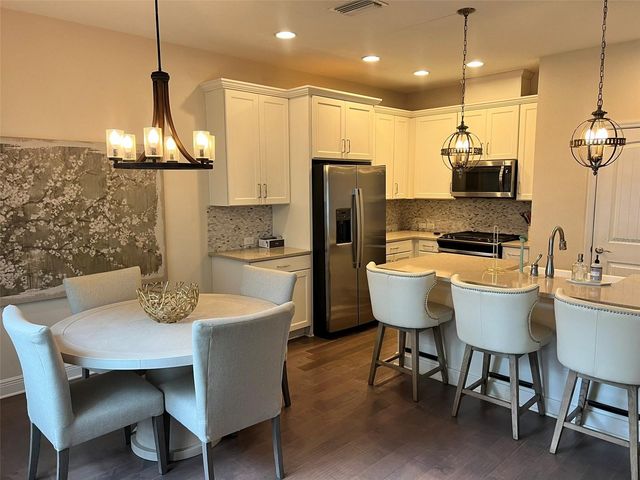 115 N ARRAWANA AVENUE 7, Tampa, FL 33609