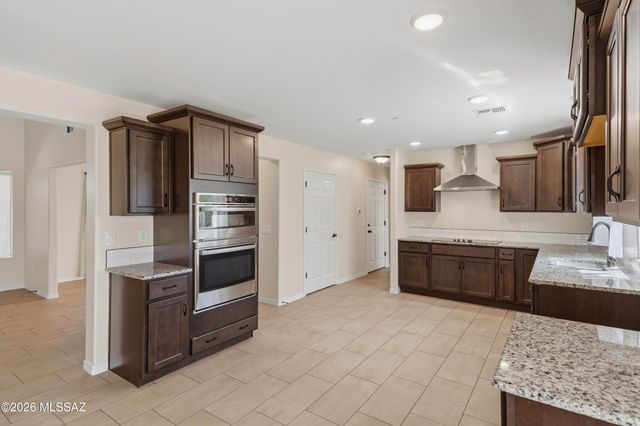 3730 E Tapia Drive, Vail, AZ 85641